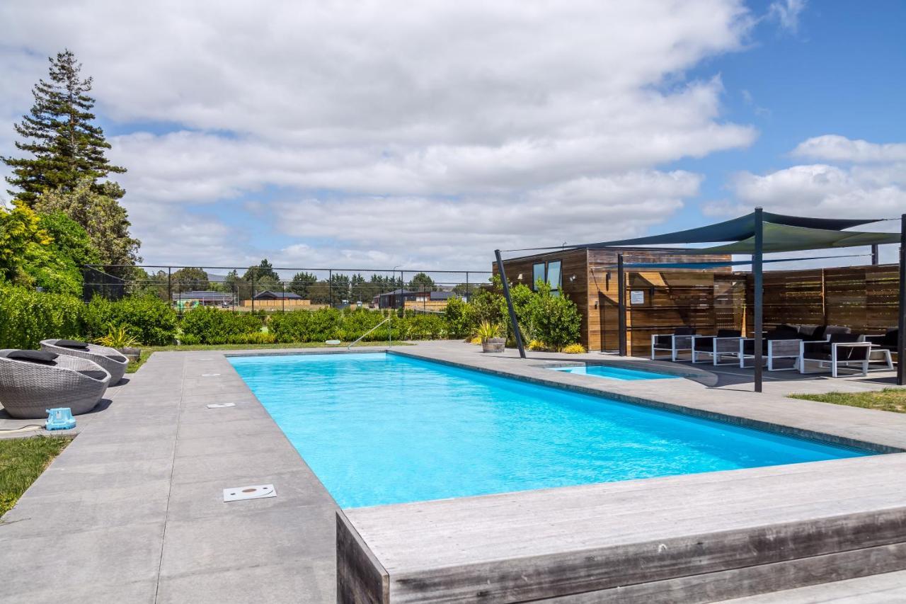 Hey Syrah Syrah! Villa Martinborough Exterior photo